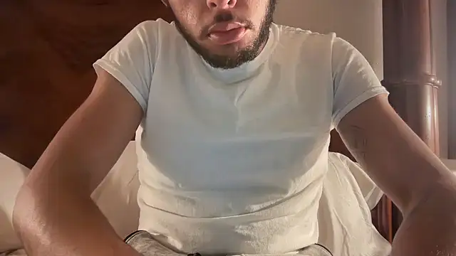 DERTYLAY online show from February 12, 2026, 2:06 am