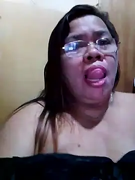 Huge mama69 online show from September 15, 2025, 7:36 pm