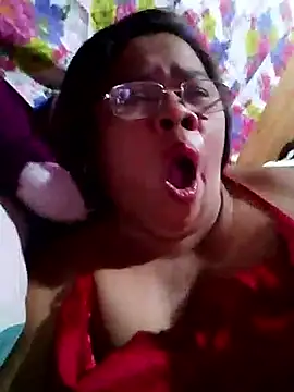 Huge mama69 online show from September 18, 2025, 12:29 pm