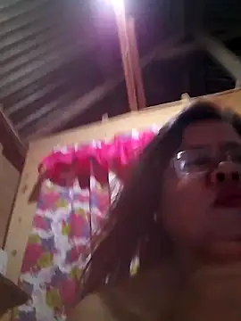 Huge mama69 online show from October 19, 2025, 1:45 pm