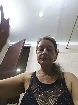 Snapshot of MaryeLunna chatting on May 23, 2026, 12:16 am MaryeLunna online show from May 23, 2026, 12:16 am