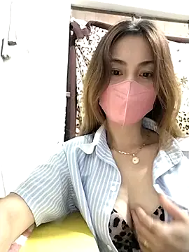 Snapshot of Baby-ladysweet20 chatting on November 11, 2025, 10:15 am Baby-ladysweet20 online show from November 11, 2025, 10:15 am