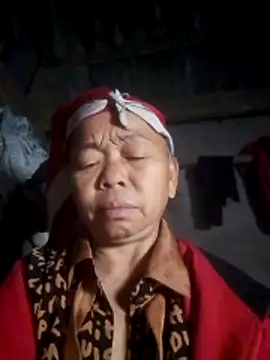 VangLe73 online show from November 18, 2025, 9:58 am