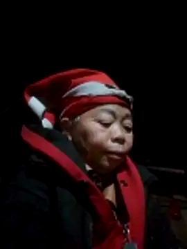 VangLe73 online show from November 28, 2025, 9:39 pm