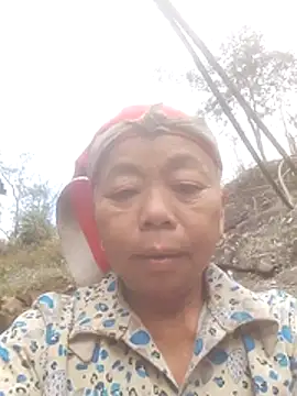 Snapshot of VangLe73 chatting on February 15, 2026, 8:24 am VangLe73 online show from February 15, 2026, 8:24 am