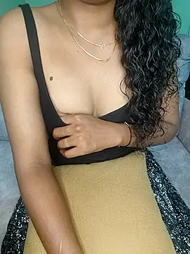 Tamilpallavi online show from October 11, 2025, 1:27 am