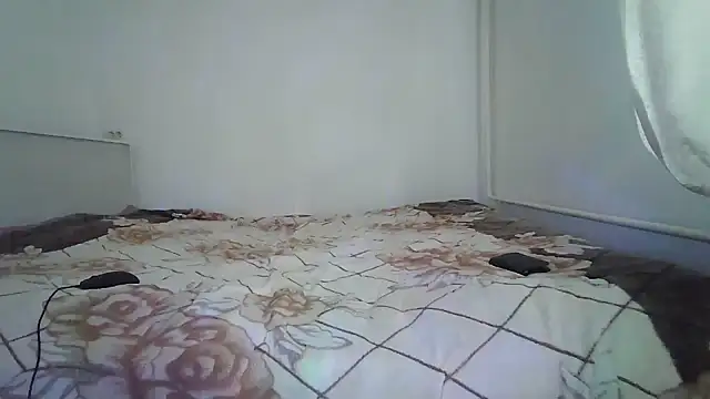 sakuradelreina online show from March 2, 2026, 7:59 am