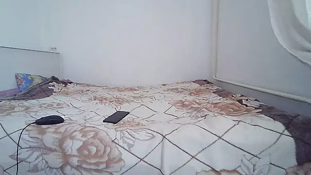 sakuradelreina online show from March 20, 2026, 5:01 am