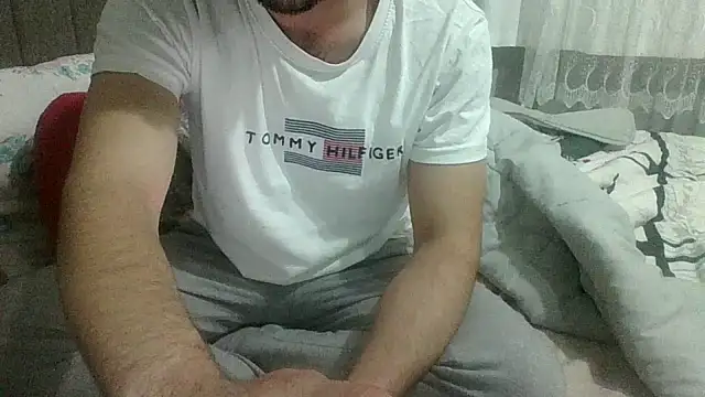 Snapshot of fahr309 chatting on November 23, 2025, 8:08 pm fahr309 online show from November 23, 2025, 8:08 pm