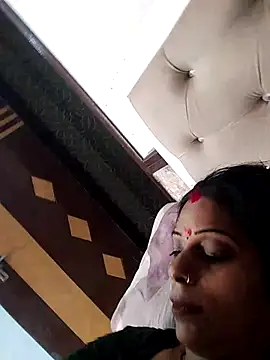 Soniya Roy online show from September 30, 2025, 5:01 am