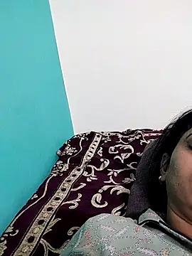 Soniya Roy online show from October 22, 2025, 4:02 am