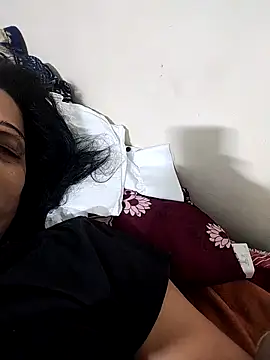 Soniya Roy online show from April 17, 2026, 2:03 am