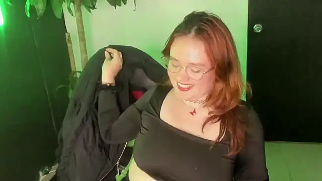 AliaMiller  online show from February 11, 2026, 1:10 am