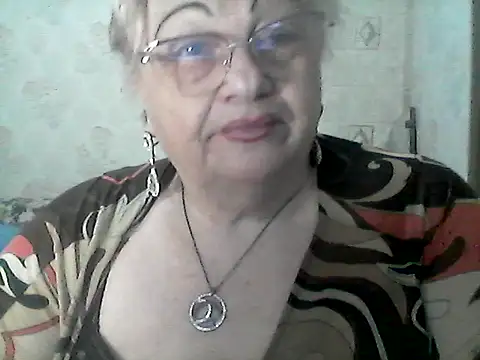 NatalieNorth online show from June 10, 2026, 9:57 pm