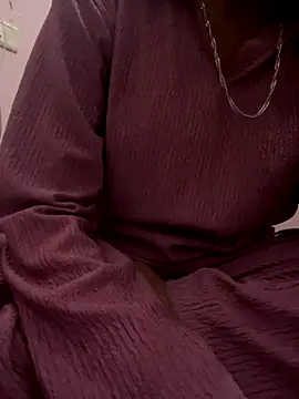 Snapshot of sakshi5533 chatting on November 17, 2025, 5:19 pm sakshi5533 online show from November 17, 2025, 5:19 pm