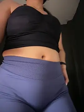 alhaana  online show from April 17, 2026, 10:35 pm