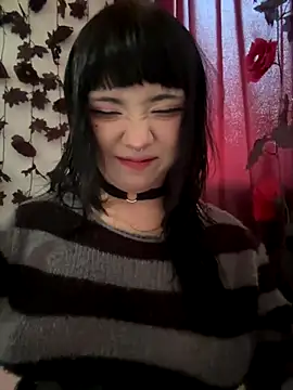 Snapshot of Kitty_yukimura chatting on September 19, 2025, 8:20 pm Kitty yukimura online show from September 19, 2025, 8:20 pm