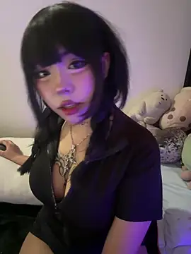 Snapshot of Kitty_yukimura chatting on November 6, 2025, 8:54 pm Kitty yukimura online show from November 6, 2025, 8:54 pm