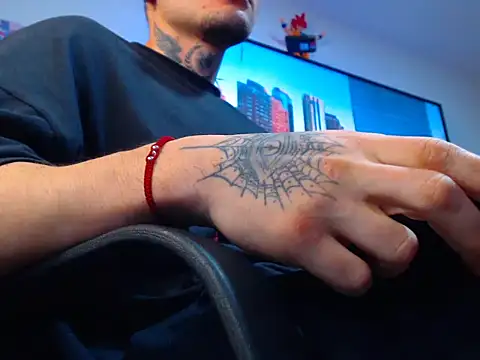 Kieran kian online show from October 31, 2025, 2:34 am