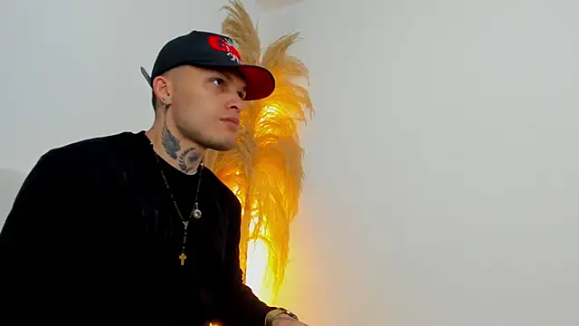 Kieran kian online show from February 23, 2026, 2:42 am