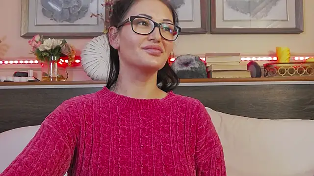 HellenDesire online show from March 8, 2025, 4:01 am