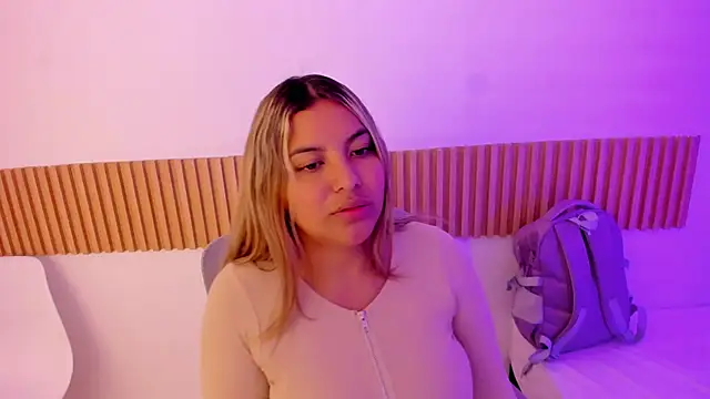 OliviaSweett online show from April 8, 2026, 7:36 pm