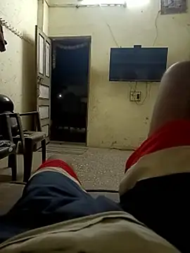 monubigcoock online show from April 2, 2026, 4:26 pm