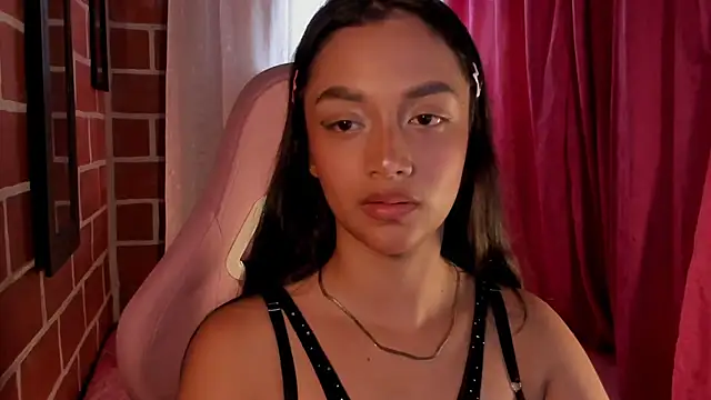 MelanyOconner online show from April 8, 2026, 5:13 pm