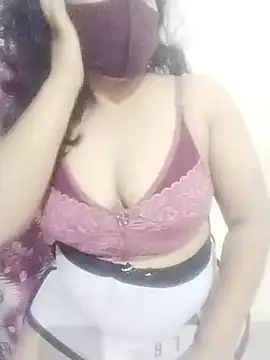 pinky7y online show from September 11, 2025, 7:08 am