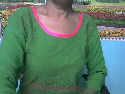 Snapshot of Lovely_bhabhi143 chatting on May 5, 2026, 6:10 am Lovely bhabhi143 online show from May 5, 2026, 6:10 am