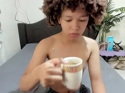 Snapshot of 9INCHESHARDCOCK chatting on February 11, 2026, 11:21 pm 9INCHESHARDCOCK online show from February 11, 2026, 11:21 pm