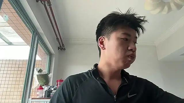 Snapshot of heywilliam chatting on October 23, 2025, 2:22 am heywilliam online show from October 23, 2025, 2:22 am