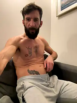 Michel huge online show from October 25, 2025, 6:13 pm