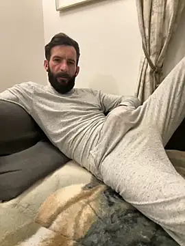 Michel huge online show from October 29, 2025, 6:04 am