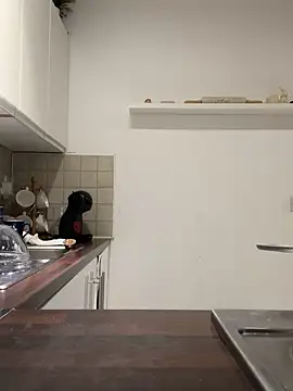 Michel huge online show from November 4, 2025, 7:29 am