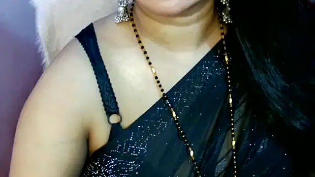 QUEEN SAKHI- online show from February 26, 2026, 3:00 pm