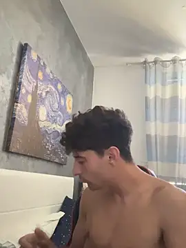 Thelouniost334    online show from September 17, 2025, 9:55 am