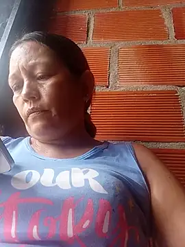 marinita13 online show from July 25, 2026, 5:21 pm