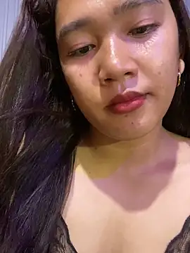 slut clio online show from April 5, 2026, 12:24 pm