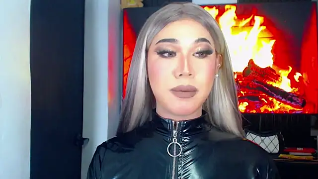 foxclassyramona ts online show from May 24, 2026, 11:54 pm