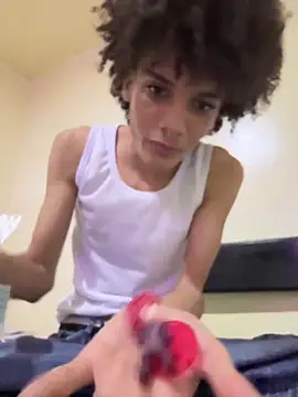 Snapshot of Max_Rain chatting on February 12, 2026, 12:55 pm Max Rain online show from February 12, 2026, 12:55 pm