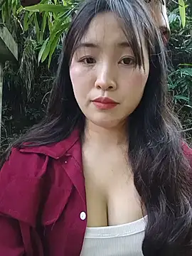 dimny sex online show from May 13, 2026, 9:17 am