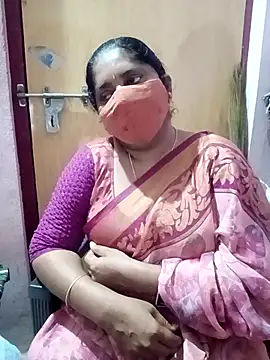 Jessi 25 online show from December 2, 2025, 9:21 pm