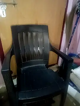 Jessi 25 online show from February 21, 2026, 6:09 pm