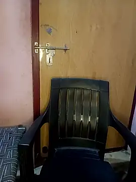 Jessi 25 online show from April 1, 2026, 7:00 pm