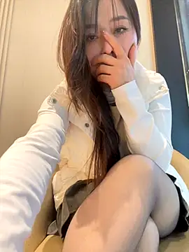 xiao-mo520 online show from November 19, 2025, 10:48 am