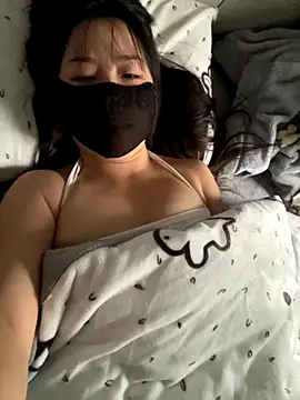 xiao-mo520 online show from December 2, 2025, 12:49 am