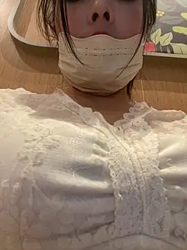 xiao-mo520 online show from December 18, 2025, 9:59 am