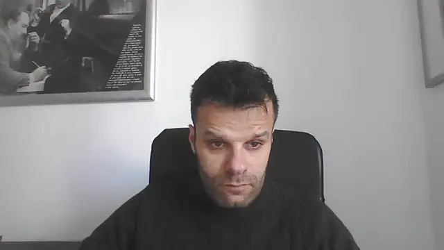 Snapshot of FROCETTO93 chatting on February 24, 2026, 2:26 pm FROCETTO93 online show from February 24, 2026, 2:26 pm