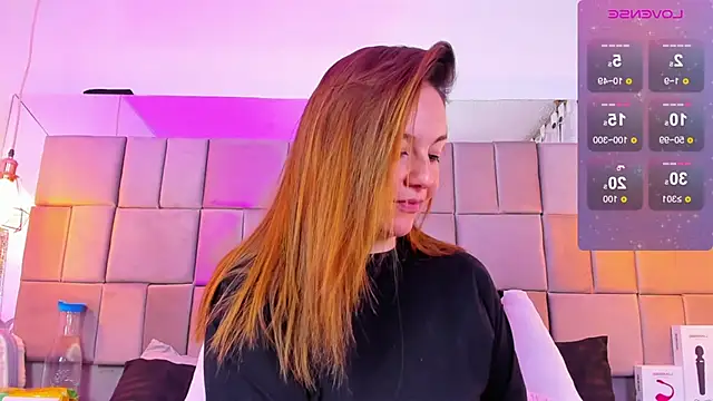 antoneella jones online show from September 11, 2025, 1:22 pm